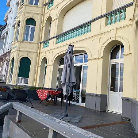 Apartment Tiane
