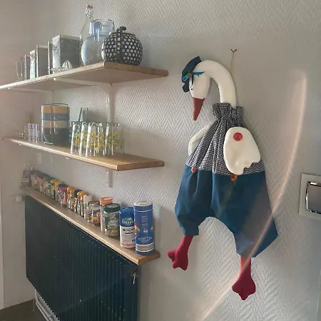 Apartament Tiane *